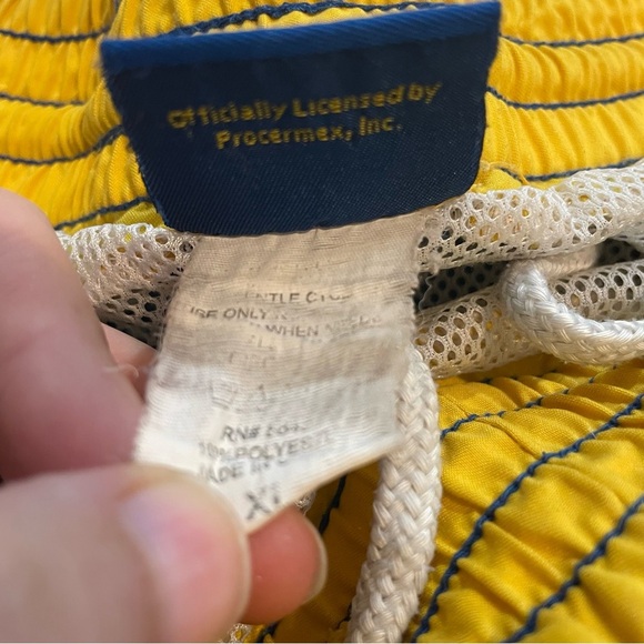 Corona Swim Trunks Men’s XL Blue Yellow Netted Lined Summer Beach Travel Beer - Picture 4 of 8